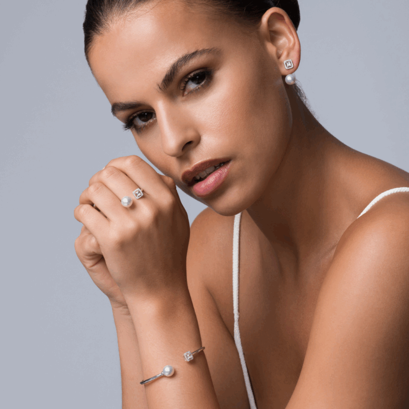 Meaghan Set