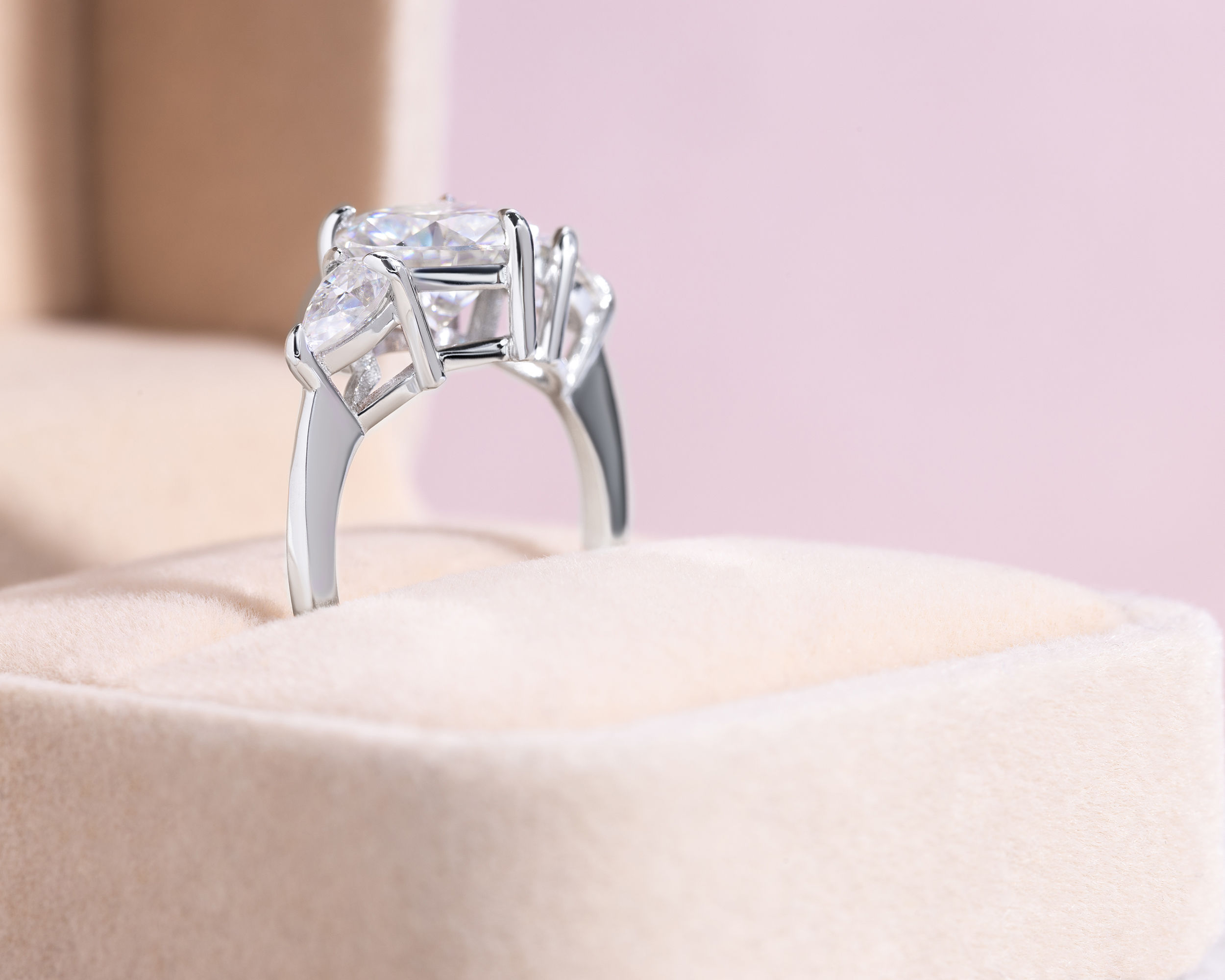 2.80 Ct Solitaire Heart Cut Moissanite Engagement Ring 14K White Gold D/VVS2 - Image 3