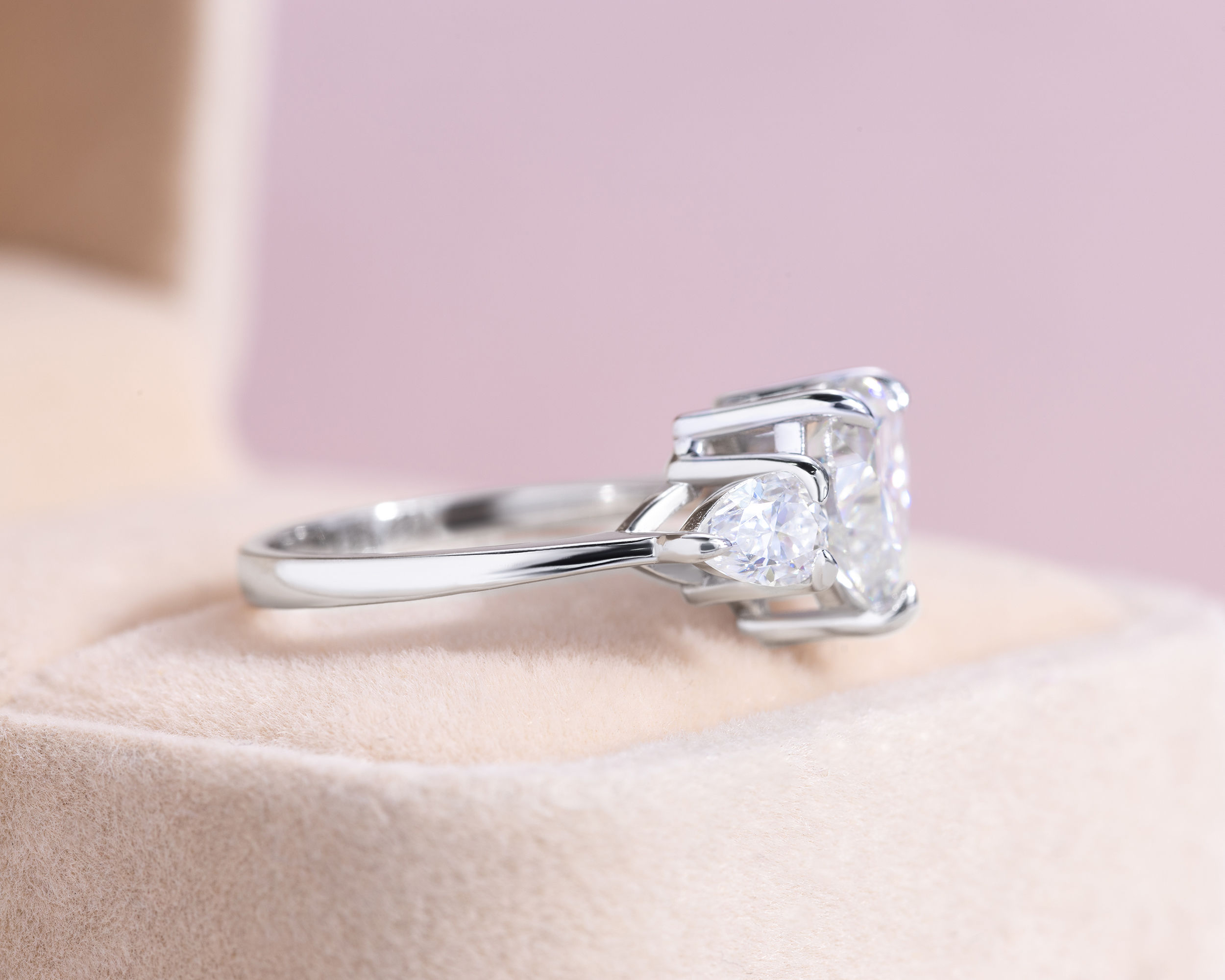 2.80 Ct Solitaire Heart Cut Moissanite Engagement Ring 14K White Gold D/VVS2 - Image 4