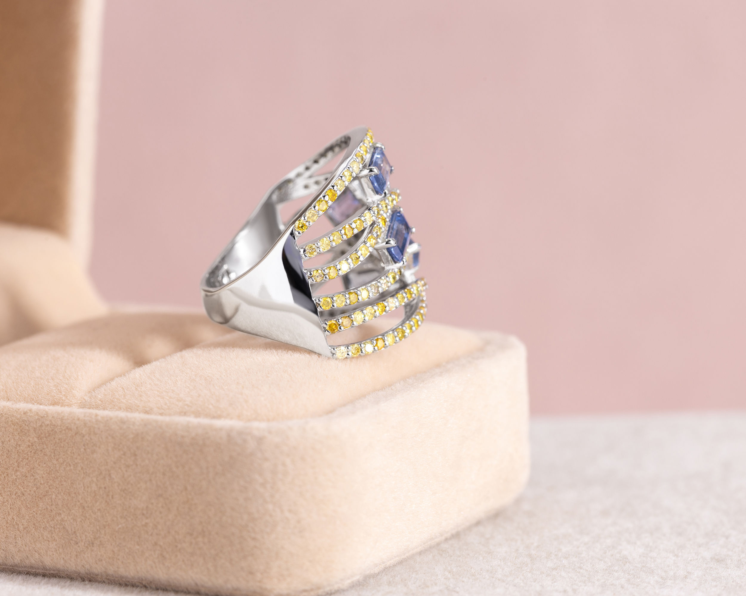 3.74 Carat Blue Sapphire & Vivid Yellow Diamond 14k White Gold Natural SI1-I2 - Image 2