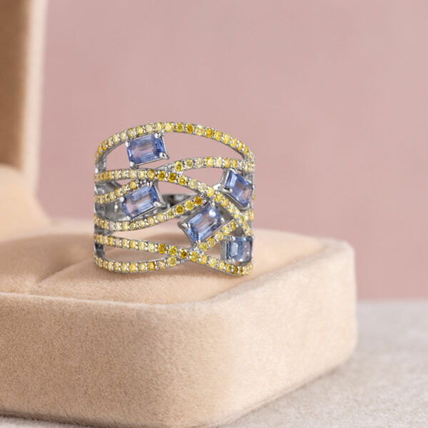 3.74 Carat Blue Sapphire & Vivid Yellow Diamond 14k White Gold Natural SI1-I2