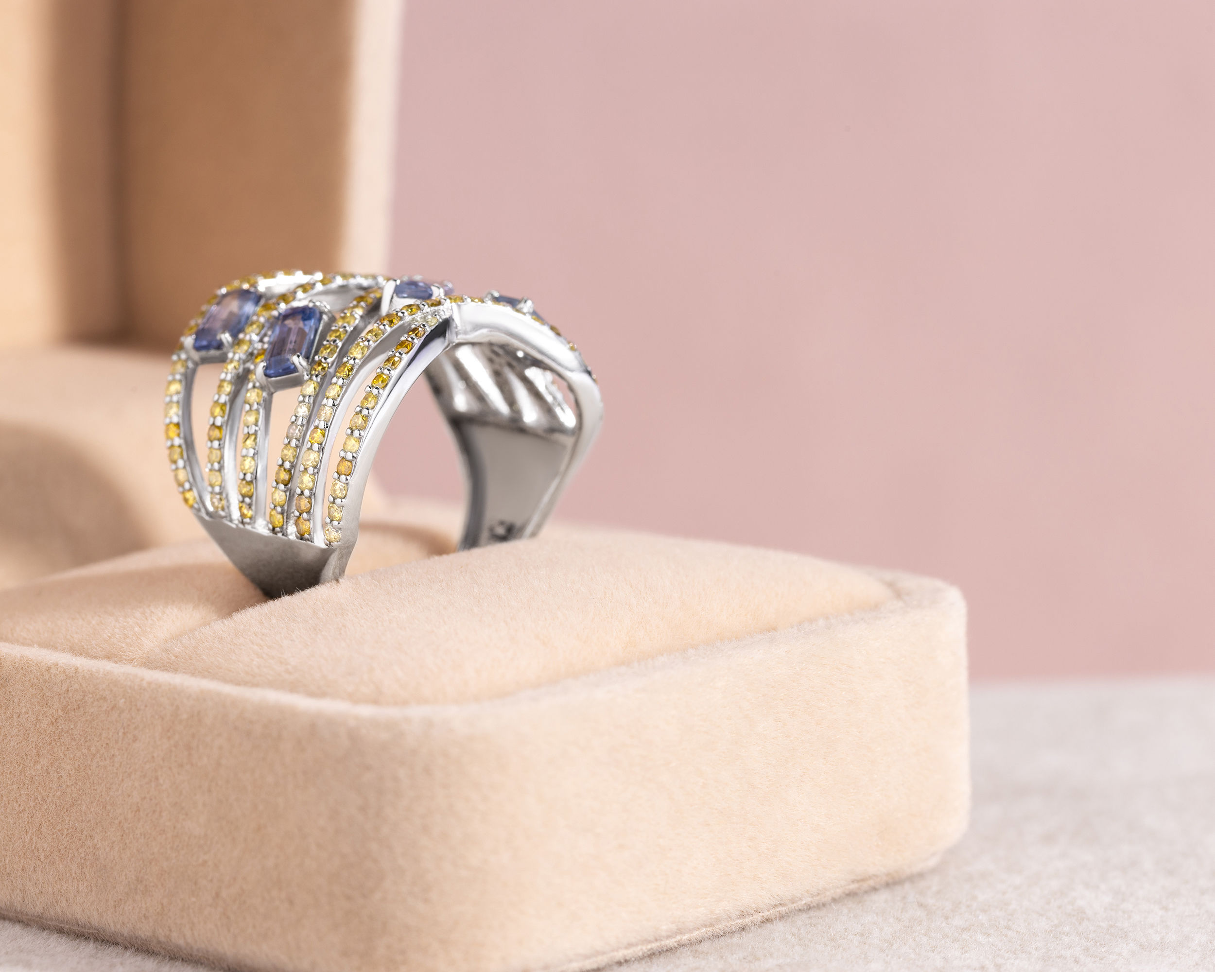 3.74 Carat Blue Sapphire & Vivid Yellow Diamond 14k White Gold Natural SI1-I2 - Image 4