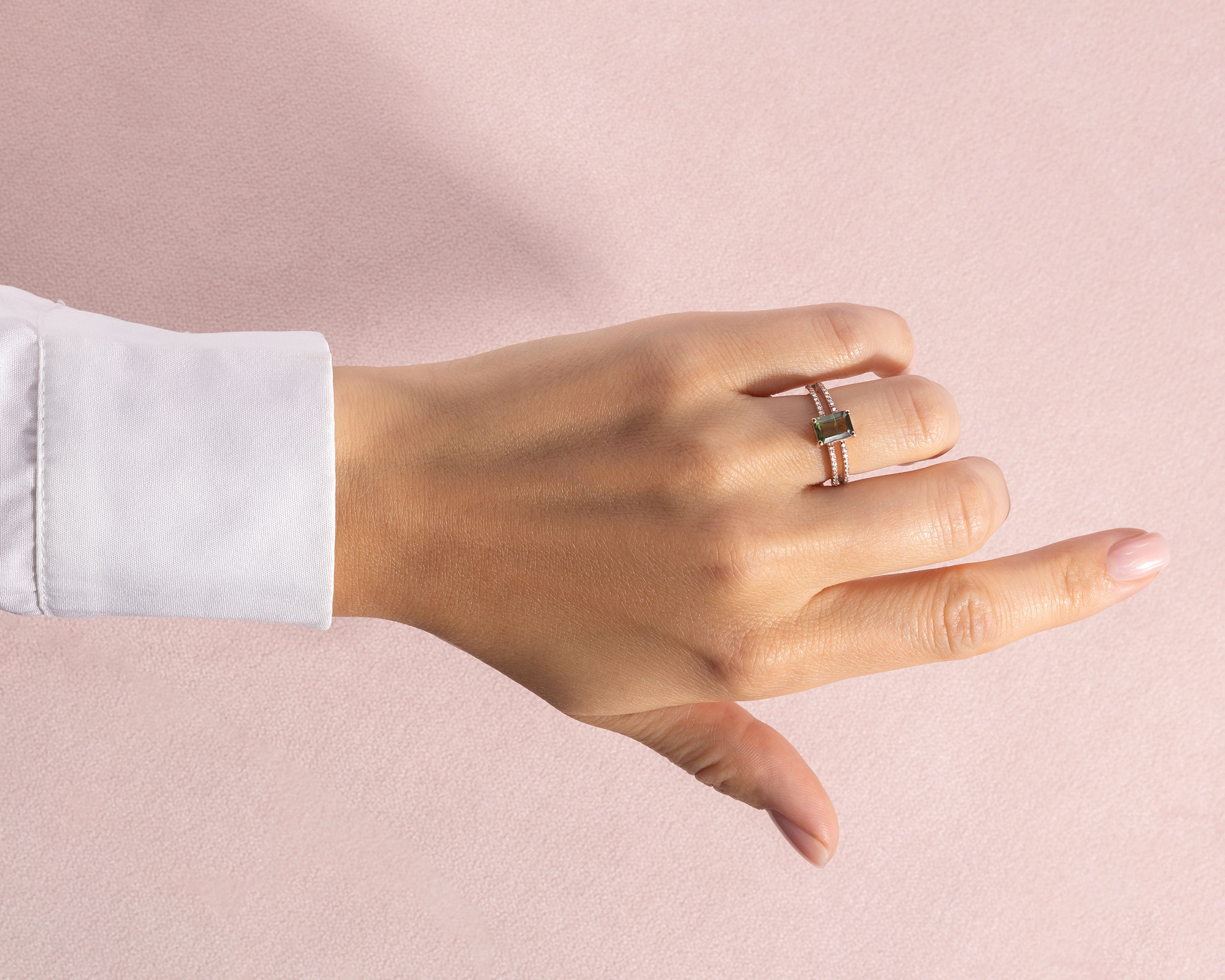 1.66 Ct Green Emerald & Faint Light Pink Diamond SI2-I1 14k Rose Gold Ring - Image 3