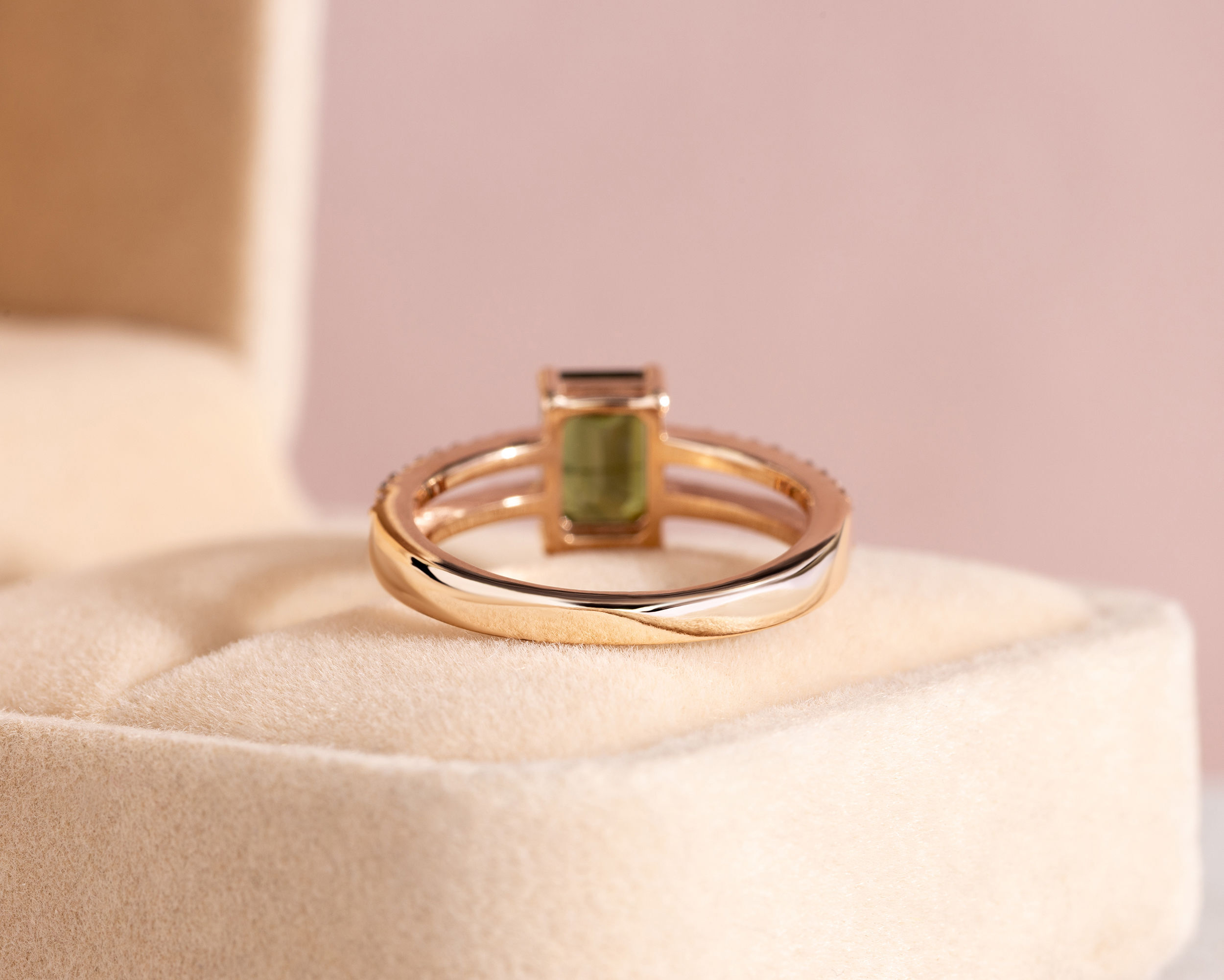 1.66 Ct Green Emerald & Faint Light Pink Diamond SI2-I1 14k Rose Gold Ring - Image 5