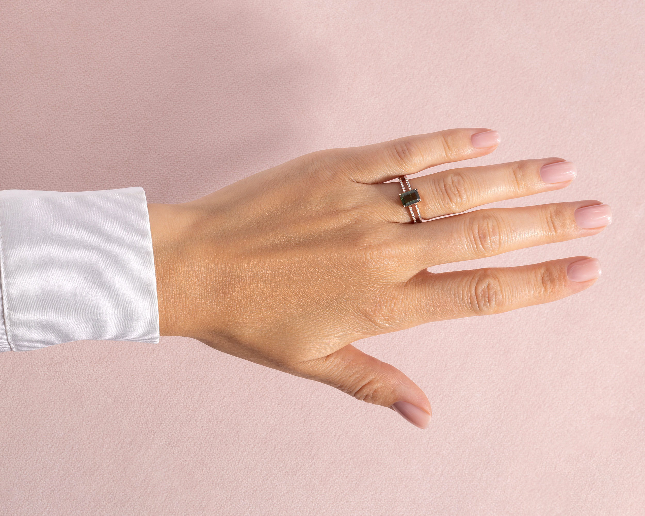 1.66 Ct Green Emerald & Faint Light Pink Diamond SI2-I1 14k Rose Gold Ring - Image 2