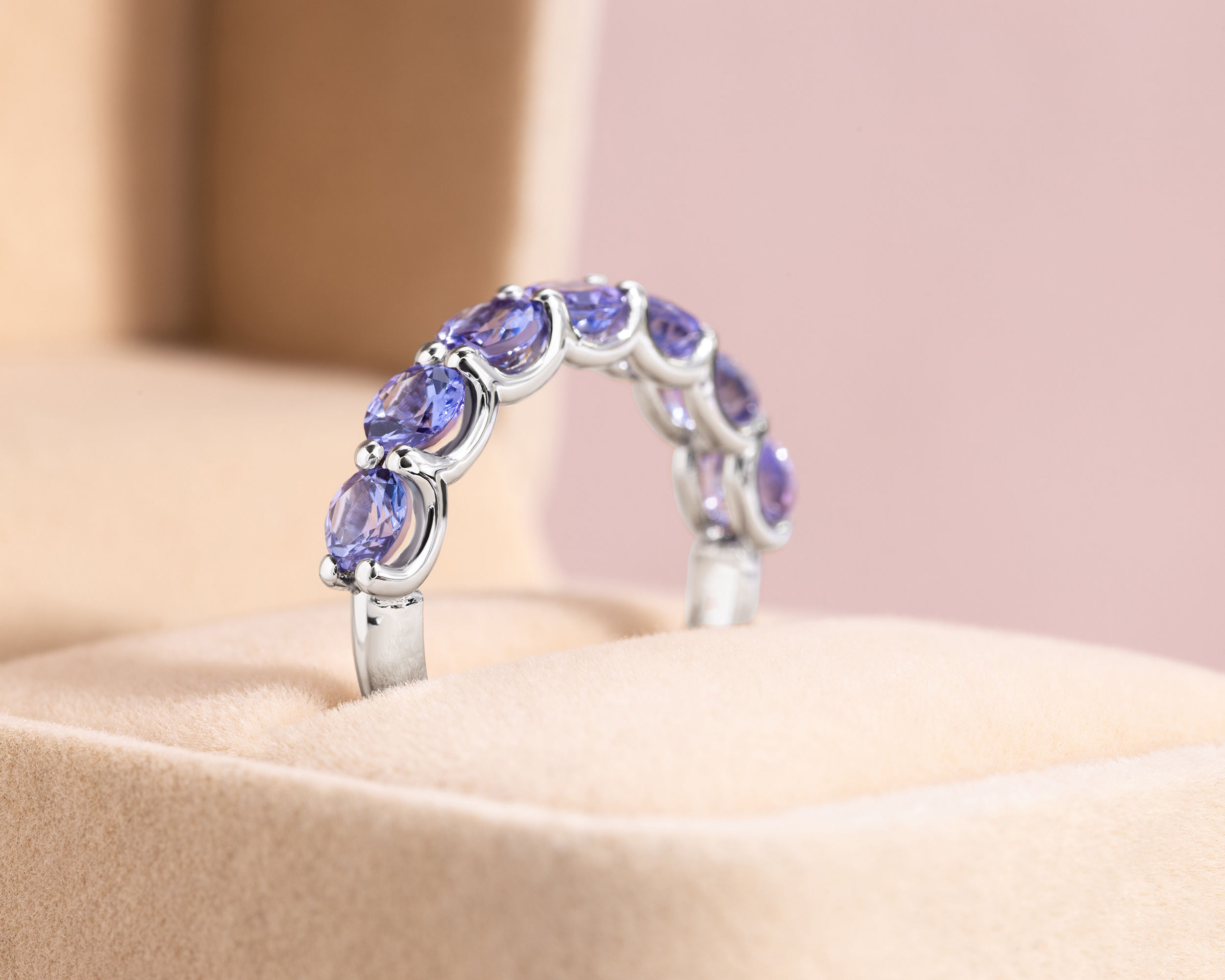 3.42 Ct Natural Purplish Blue Tanzanite Round 14k White Gold Half Eternity Ring - Image 2