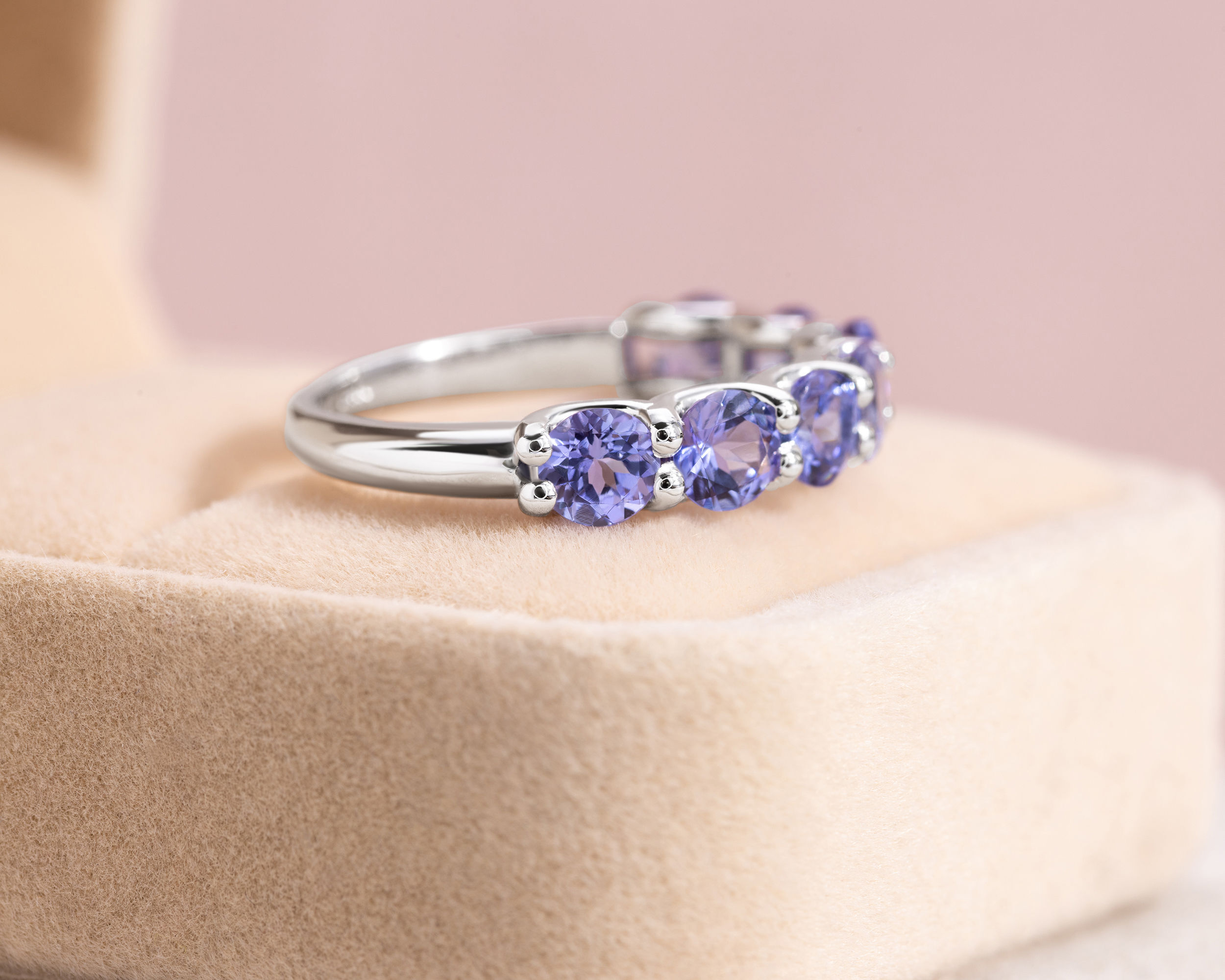 3.42 Ct Natural Purplish Blue Tanzanite Round 14k White Gold Half Eternity Ring - Image 3