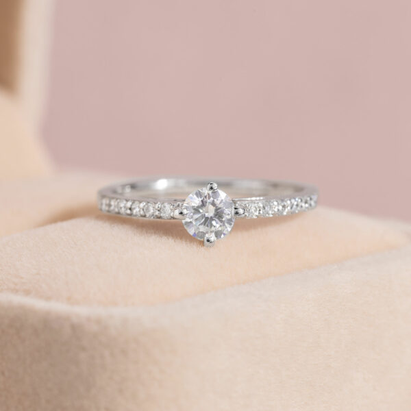 Natural Diamond Engagement Ring 0.60 Ct 14k Solid White Gold Round F-G/VS-SI