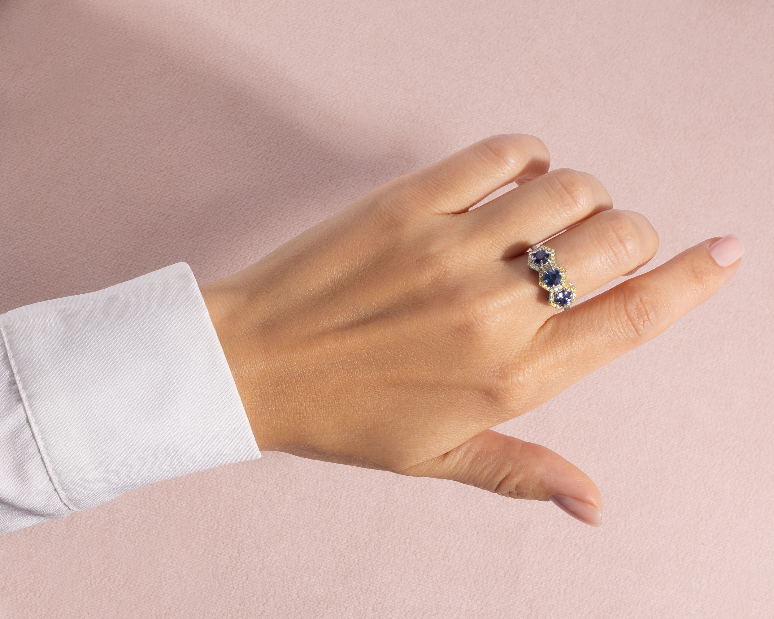 2.40 Ct Blue Sapphire & Natural Diamond 3 Stone Ring 14k White Gold Round SI1-I2 - Image 5