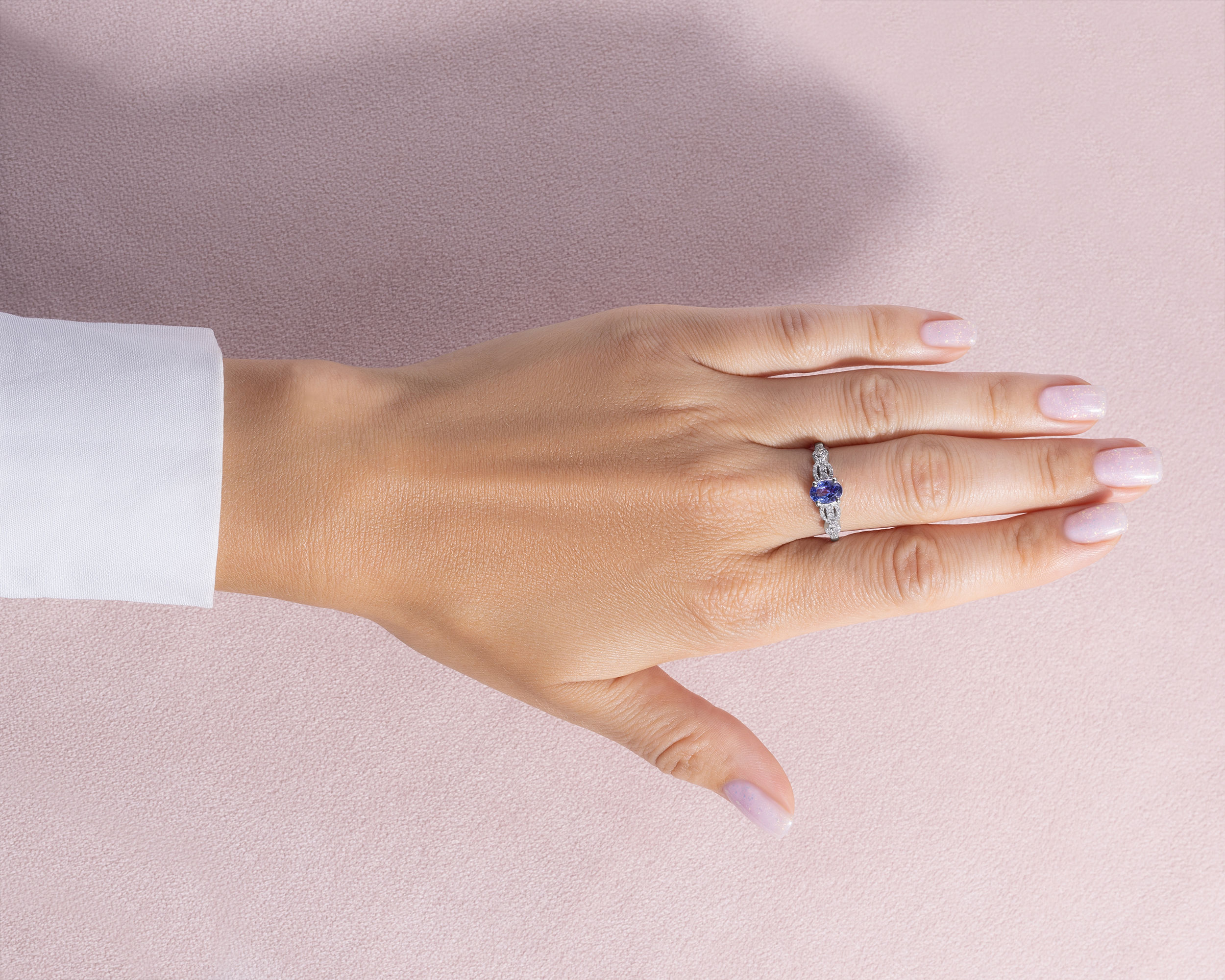 1.02 Ct Bluish Purple Tanzanite & Faint-Light Pink Diamond 14k White Gold Ring - Image 6