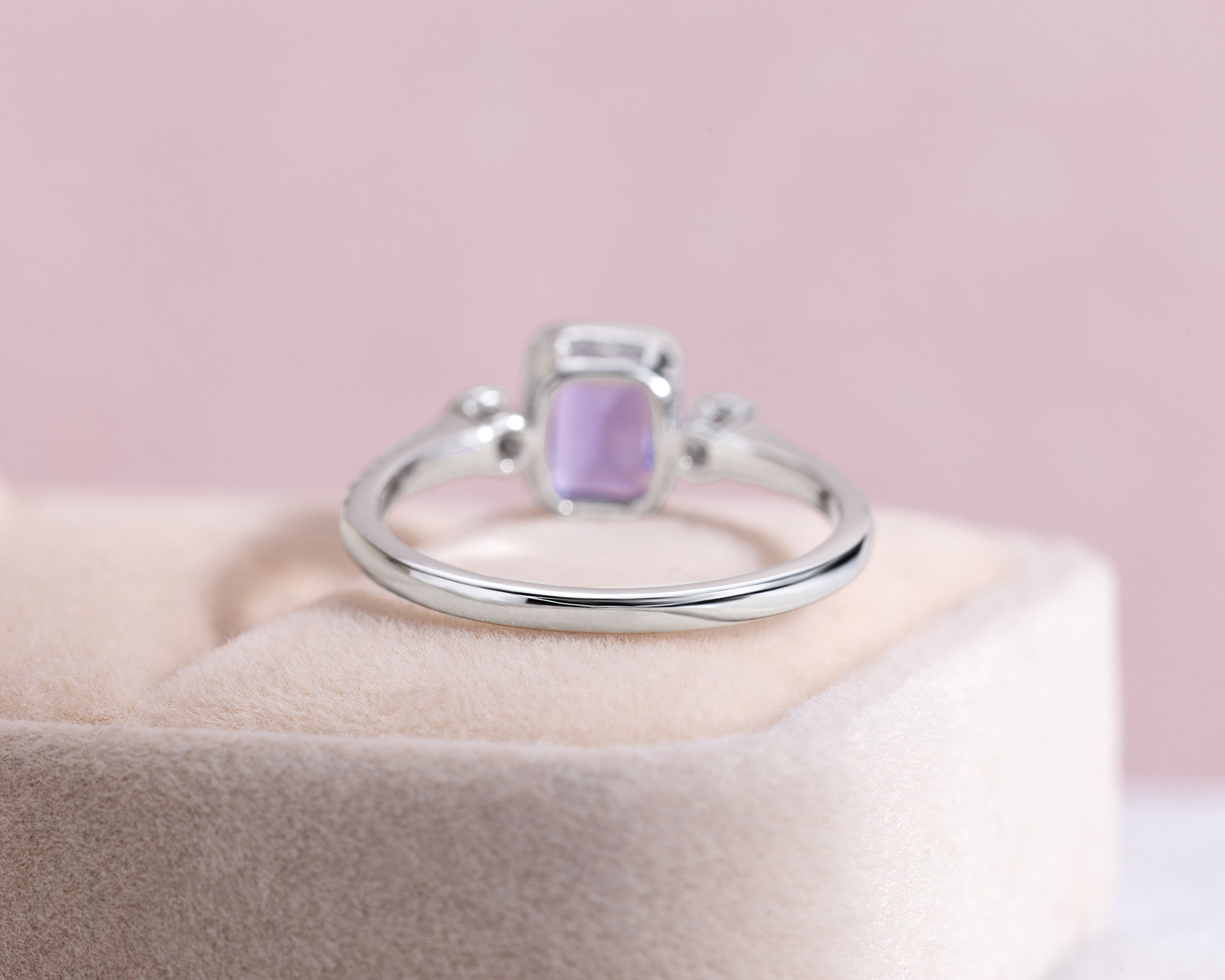 1.3 Ct Blue Tanzanite & Faint-Light Pink Diamond SI2-I1 in 14K White Gold Ring - Image 5