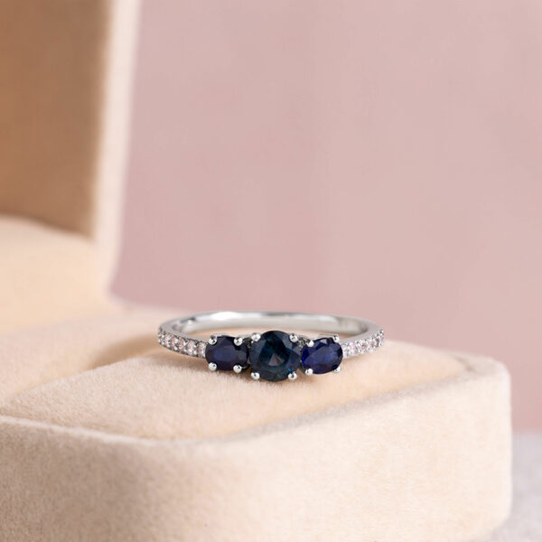 1.36 Ct Blue Sapphire & Faint-Light Pink Diamond 14K White Gold Solitaire Ring