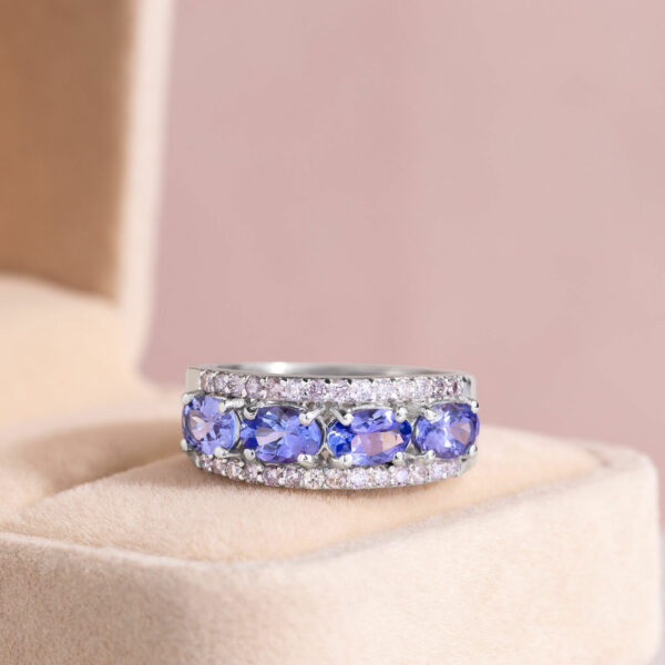 2.42 Ct Bluish Purple Tanzanite & Faint-Light Pink Diamond SI2-I1 14k White Gold Ring