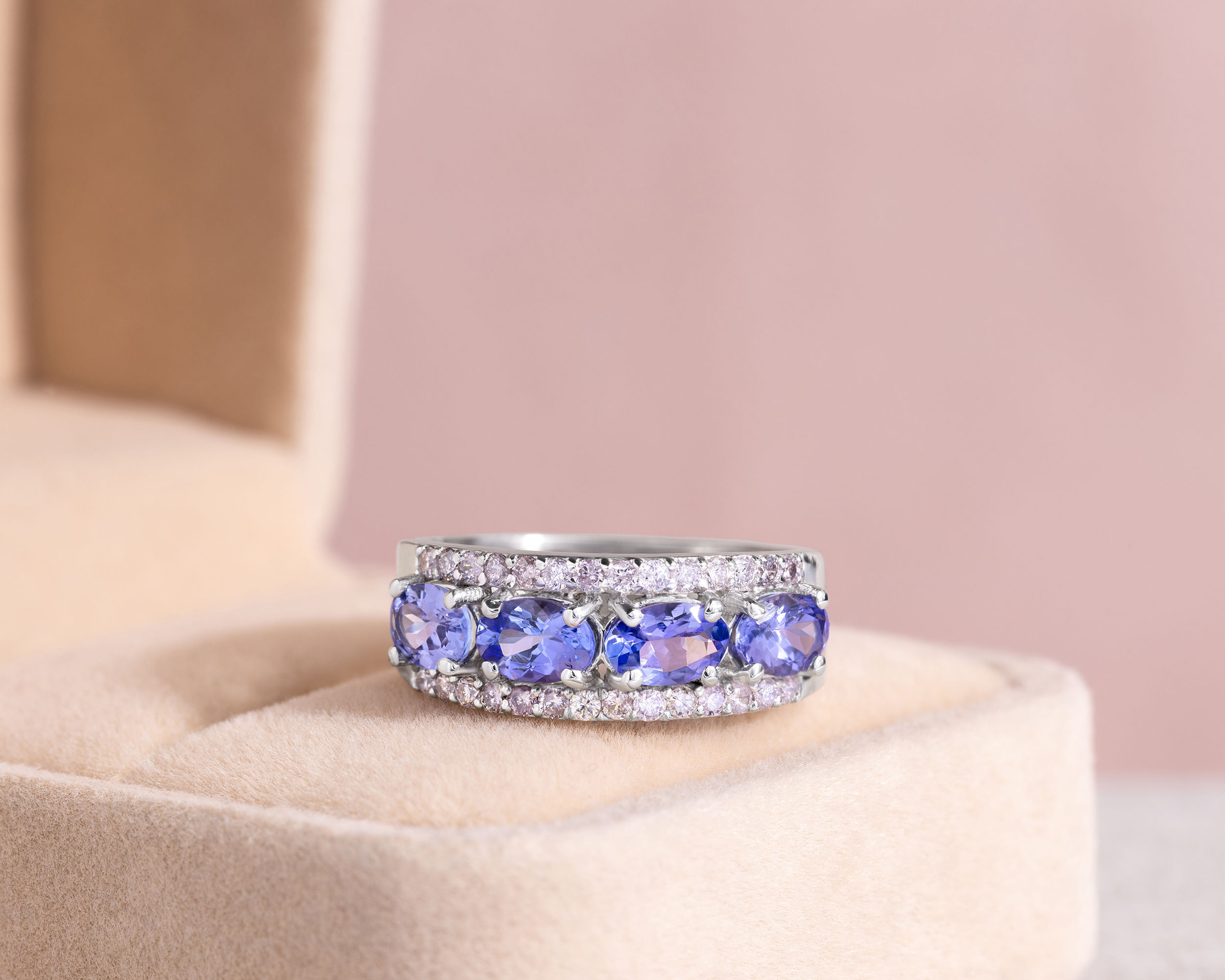 2.42 Ct Bluish Purple Tanzanite & Faint-Light Pink Diamond SI2-I1 14k White Gold Ring