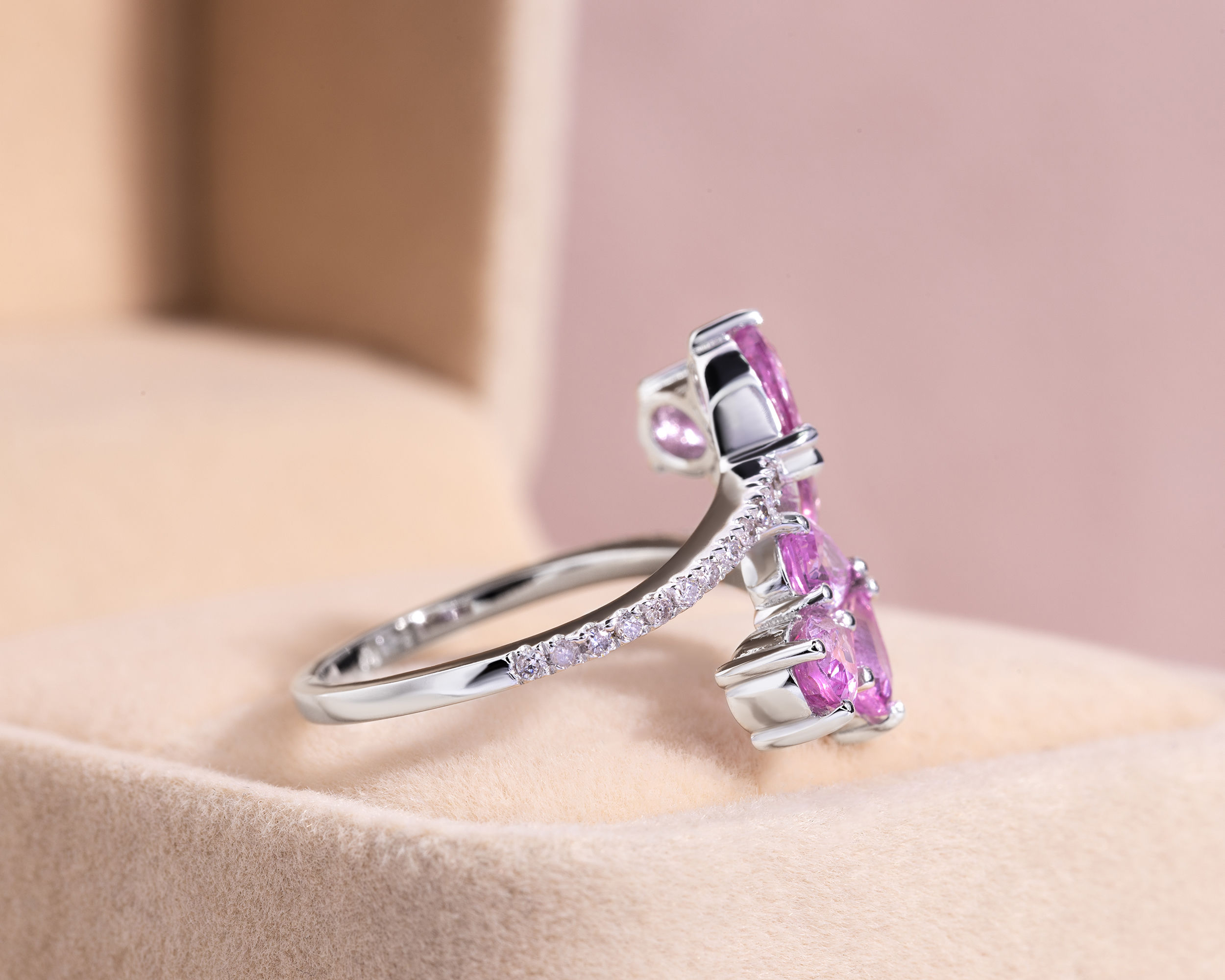 3.24 Ct Pink Sapphire & Faint-Light Pink Diamond SI2-I1 14k White Gold Ring - Image 4