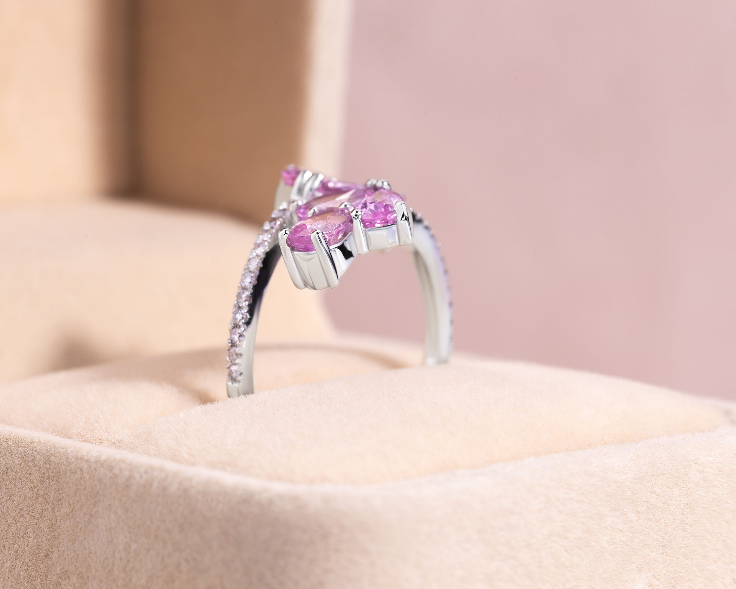 3.24 Ct Pink Sapphire & Faint-Light Pink Diamond SI2-I1 14k White Gold Ring - Image 3