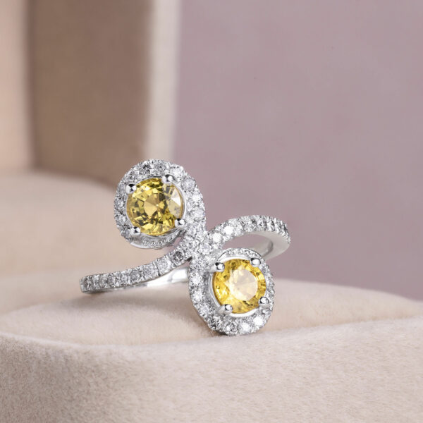 2.7 Ct Yellow Sapphire & Faint-Light Pink Diamond SI2-I1 14k White Gold Ring