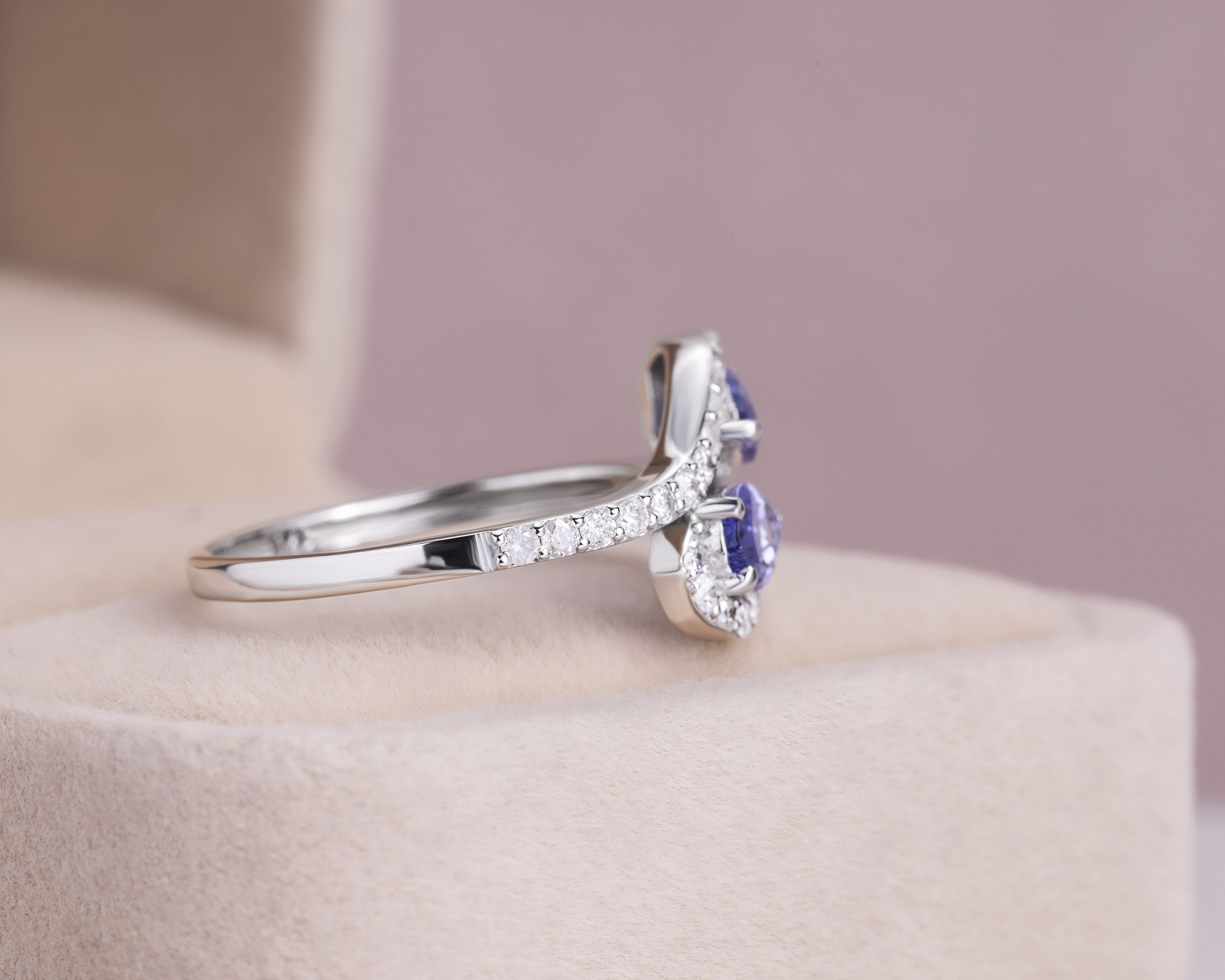 1.07 Ct Violetish Blue Tanzanite & Natural Diamond Ring 14k White Gold SI2-I2 - Image 3