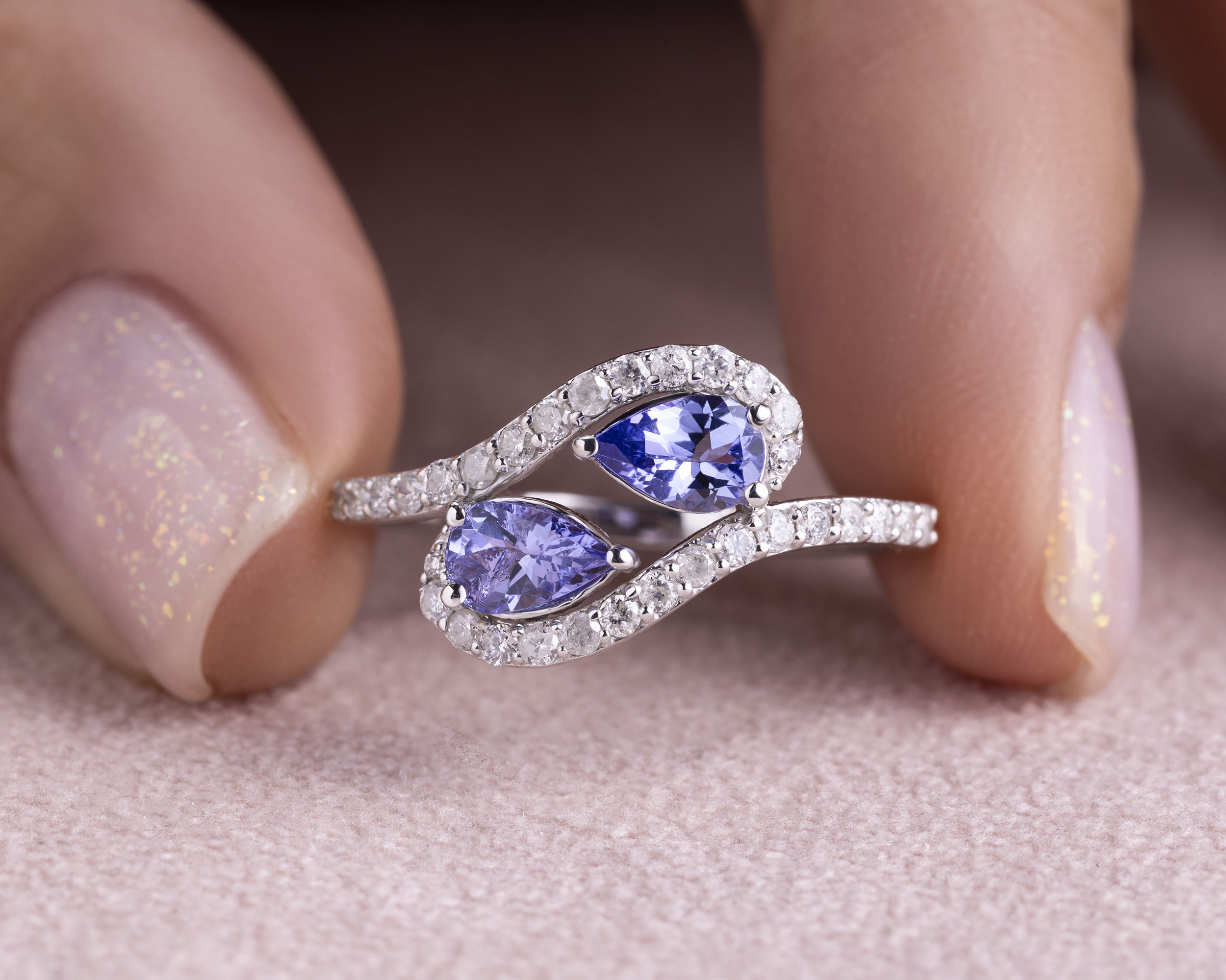 1.07 Ct Violetish Blue Tanzanite & Natural Diamond Ring 14k White Gold SI2-I2 - Image 2