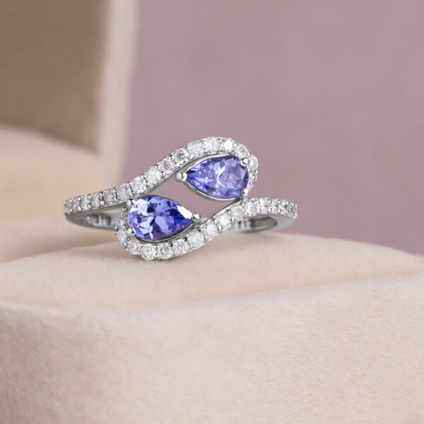 1.07 Ct Violetish Blue Tanzanite & Natural Diamond Ring 14k White Gold SI2-I2