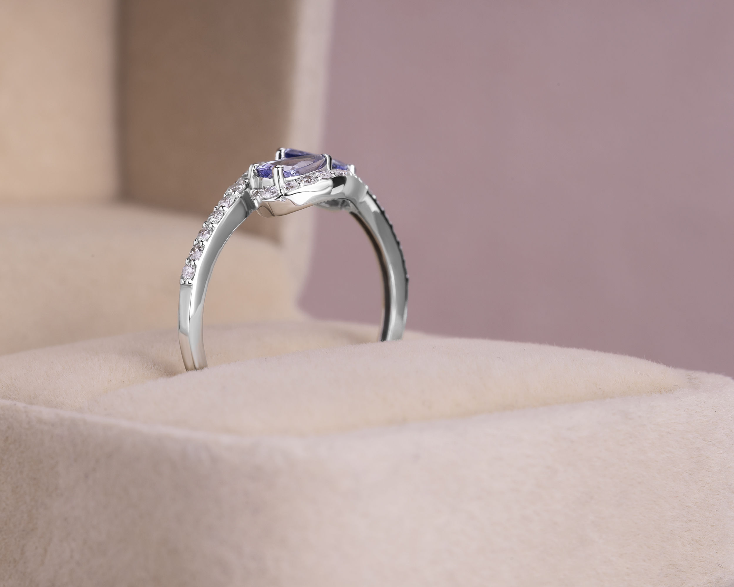 1.07 Ct Violetish Blue Tanzanite & Natural Diamond Ring 14k White Gold SI2-I2 - Image 4