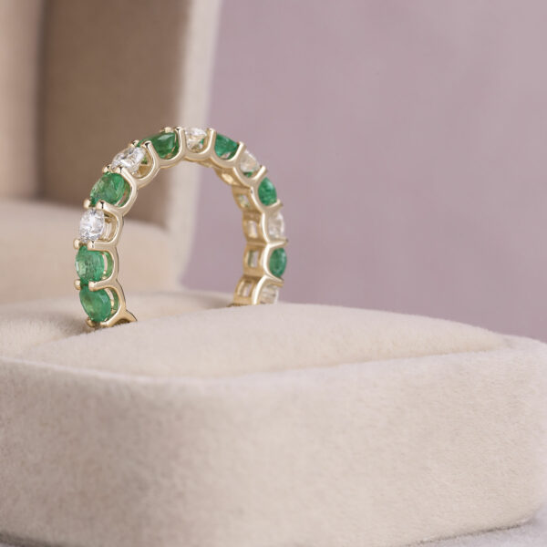 3.80 Ct Green Emerald Natural Diamond Eternity Ring 14k Yellow Gold F-H/VS1-SI2