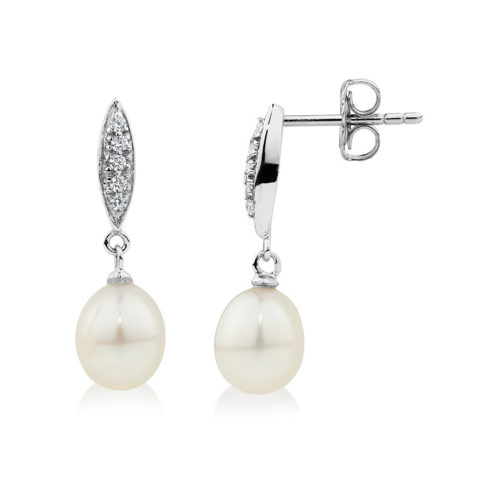 Cultured freshwater pearl drop earrings in sterling silver - Image 2