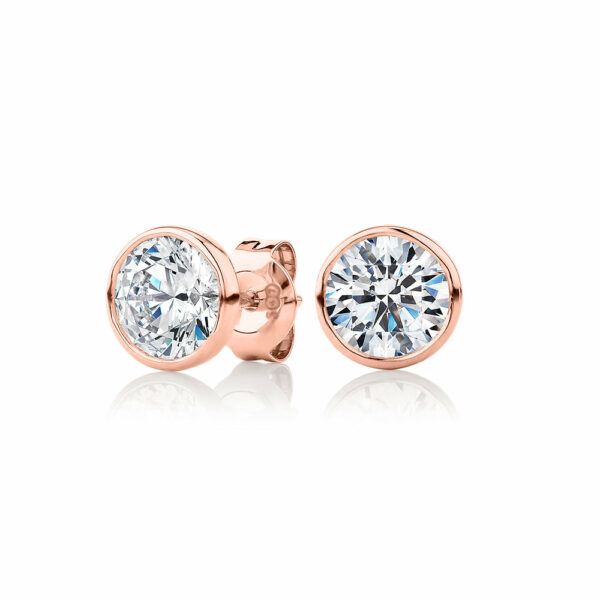 Round Brilliant stud earrings with 2 carats* of diamond simulants in 10 carat rose gold