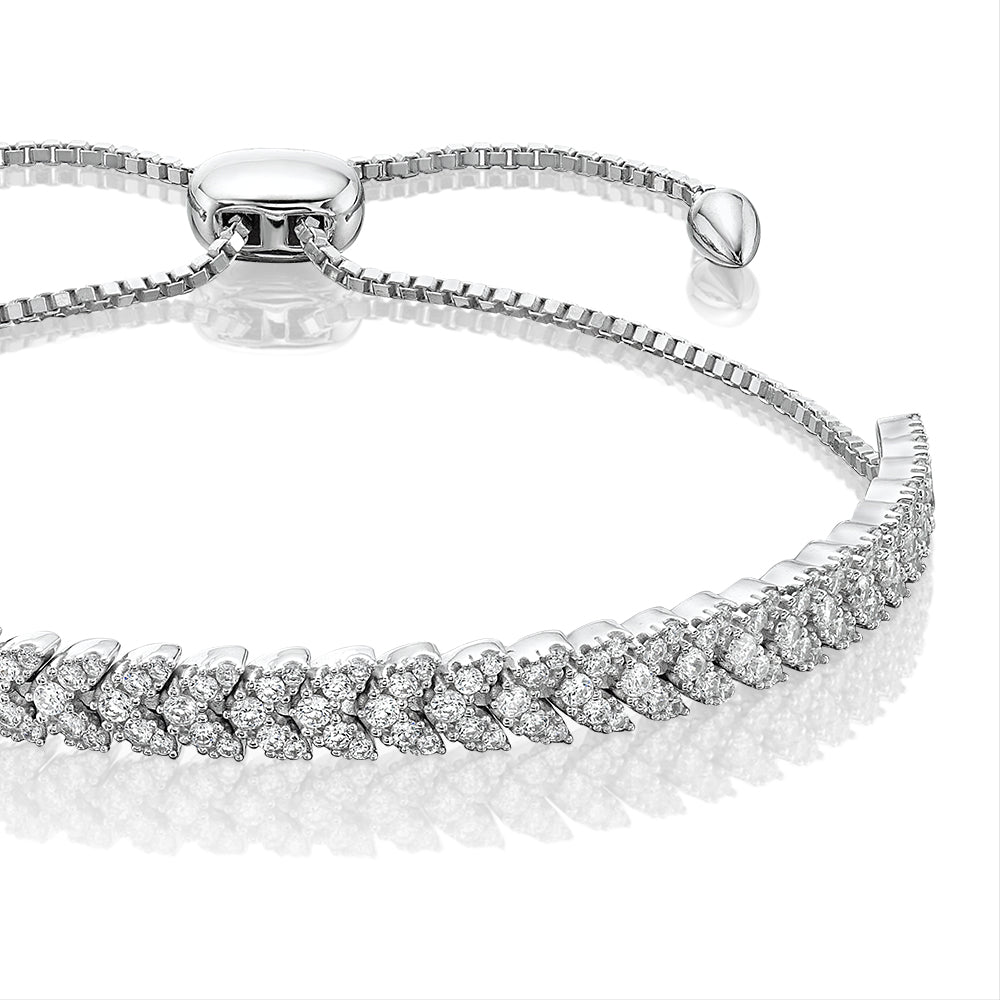 Slider bracelet with 1.44 carats* of diamond simulants in sterling silver - Image 2