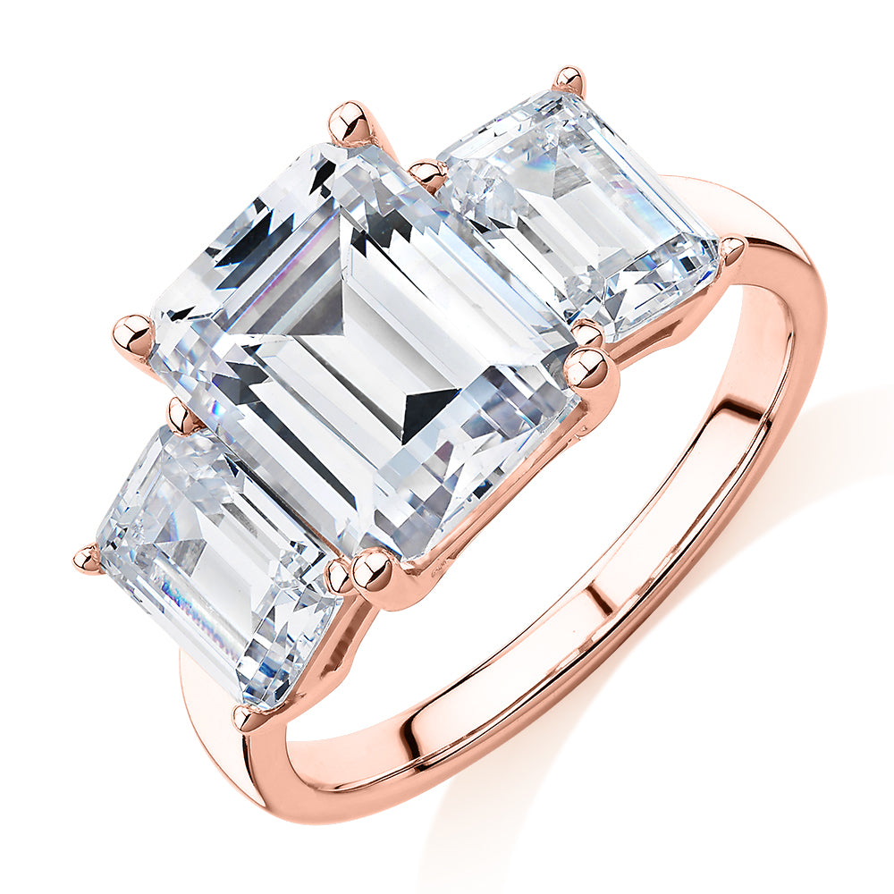 Three stone ring with 4.9 carats* of diamond simulants in 10 carat rose gold - Image 4