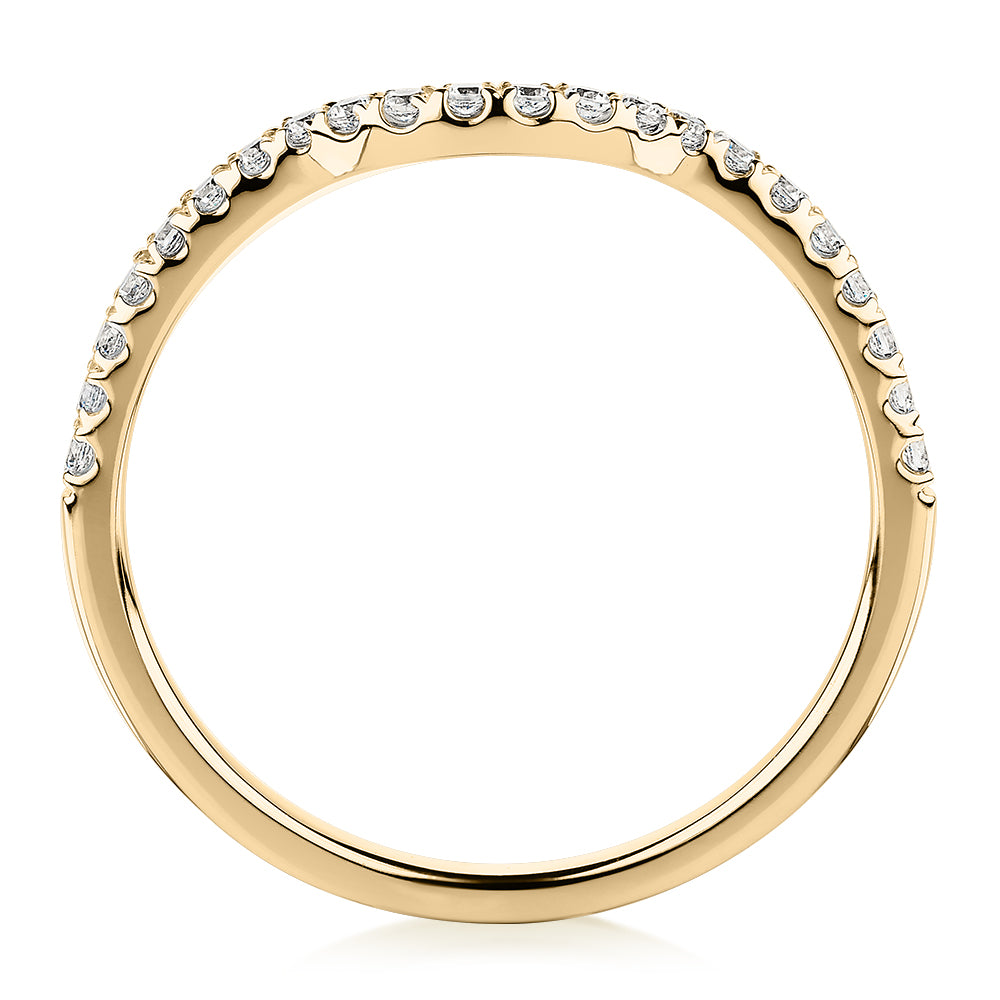 Curved wedding or eternity band in 10 carat yellow gold - Image 3