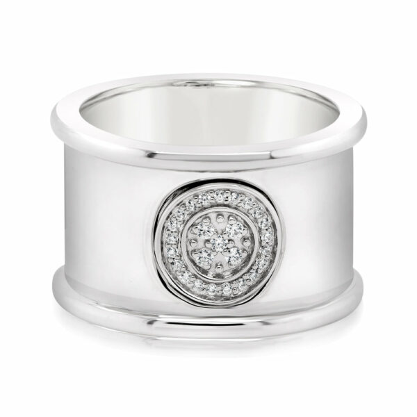 Dress ring in sterling silver