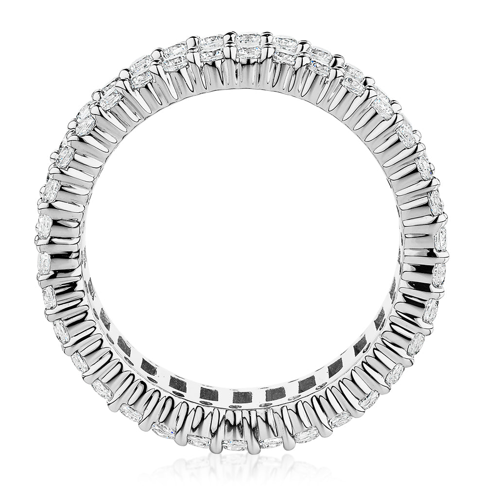 All-rounder eternity band with 5.4 carats* of diamond simulants in 10 carat white gold - Image 2