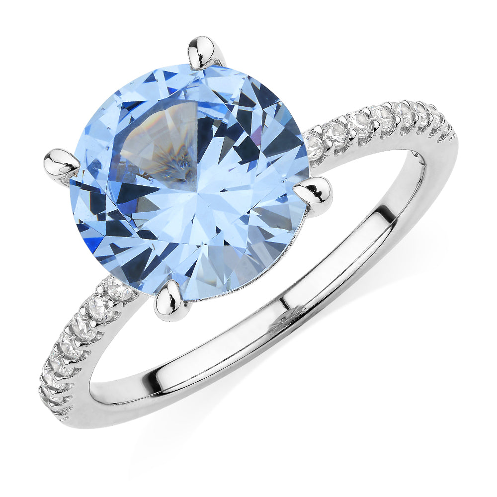 Dress ring with blue topaz simulant in sterling silver - Image 2