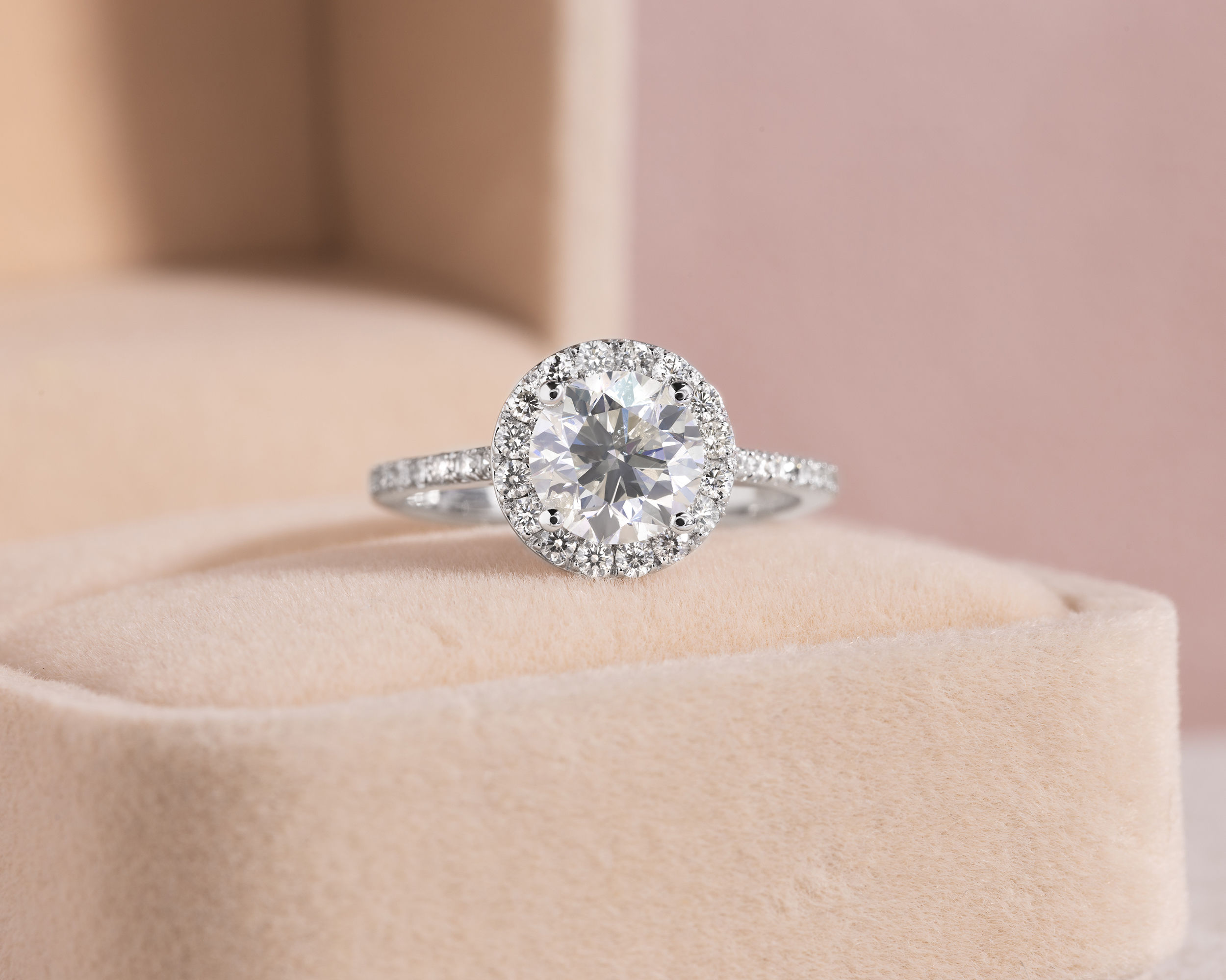 1.13 Ct Round Brilliant F/VS1-VS2 Lab Diamond Halo Engagement Ring 14k White Gold