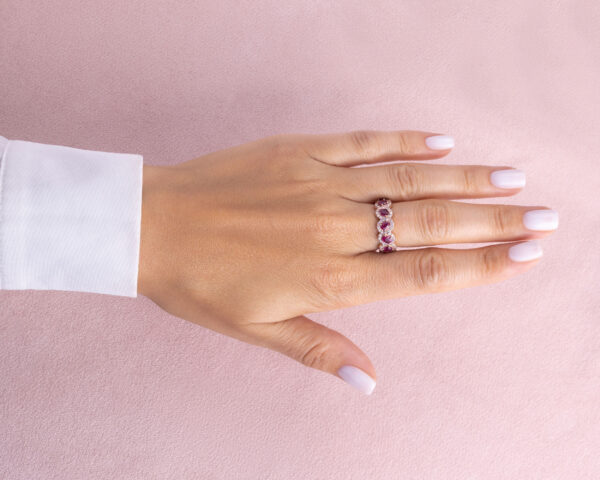 4.48 Ct Red Ruby & Natural Faint-Light Pink Diamond Round 14k Rose Gold Eternity Halo Ring - Image 4