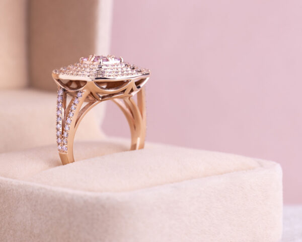 1.8 Ct Pink Sapphire & Faint-Light Pink Diamond Round SI2-I1 14k Rose Gold Ring - Image 2