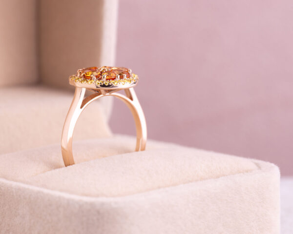 1.90 Ct Orange Sapphire & Fancy Intense Yellow Diamond SI3-I2 14k Rose Gold Ring - Image 2
