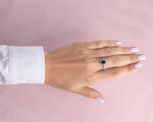 1.62 Ct Blue Sapphire & Faint-Light Pink Diamond SI2-I1 14k White Gold Halo Ring - Image 7