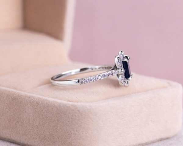 1.62 Ct Blue Sapphire & Faint-Light Pink Diamond SI2-I1 14k White Gold Halo Ring - Image 3
