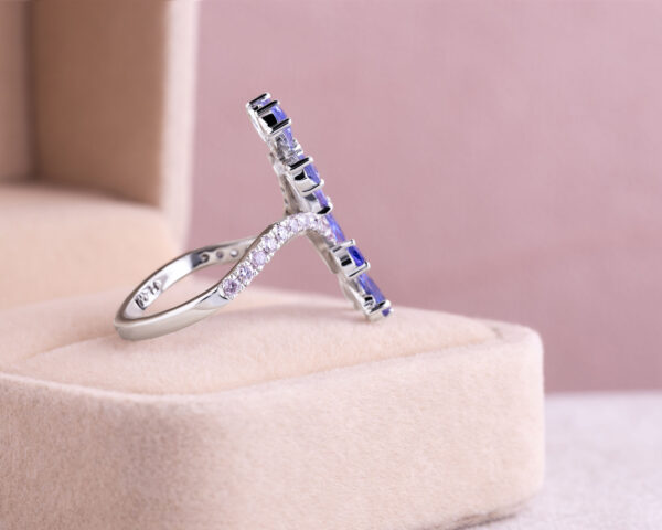 3.32 Ct Blue Tanzanite & Faint-Light Pink Diamond SI2-I1 14k White Gold Ring - Image 4