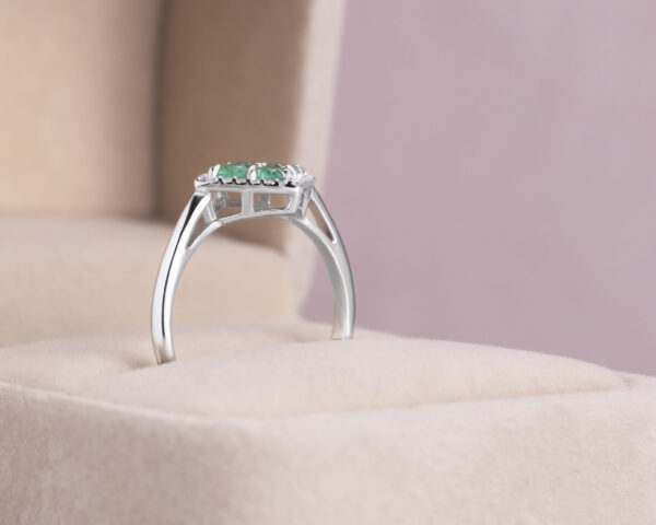 Green Emerald Transparent & Natural Diamond 0.75 Ct 14k White Gold Ring - Image 2