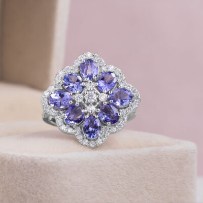 5.6 Ct Bluish Purple Oval Tanzanite & Natural Diamond Round 14k White Gold Ring