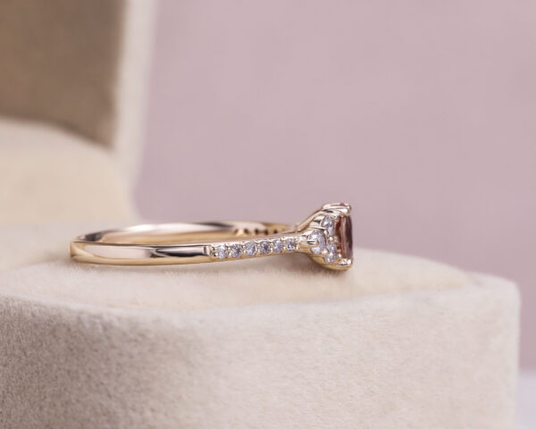 1.05 Ct Orange Oval Sapphire & Natural Light Pink Diamond 14k Rose Gold Ring - Image 3
