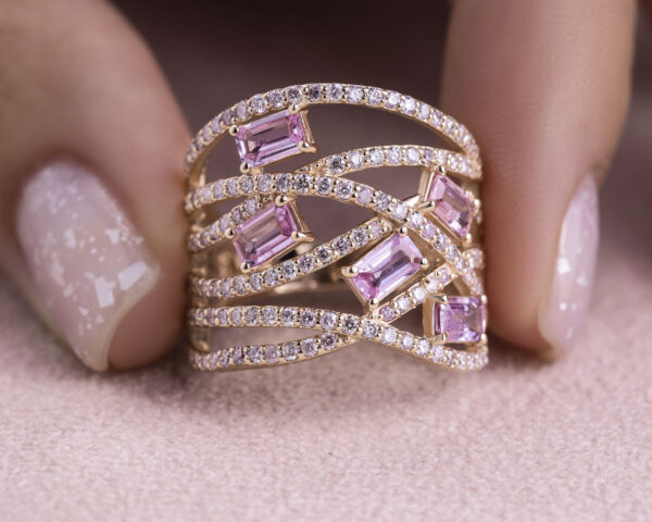 2.65 Carat Pink Sapphire & Faint-Light Pink Diamond SI2-I1 14k Rose Gold Ring - Image 2