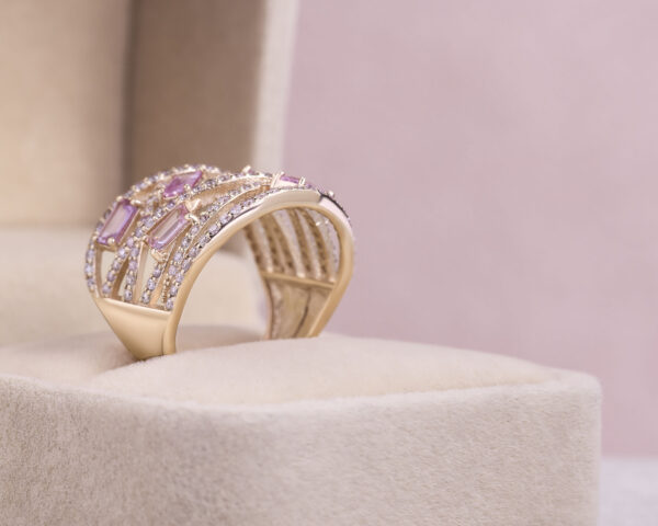 2.65 Carat Pink Sapphire & Faint-Light Pink Diamond SI2-I1 14k Rose Gold Ring - Image 4