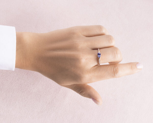 0.62 Ct Violetish Blue Tanzanite & Faint-Light Pink Diamond SI2-I1 14k Rose Gold Ring - Image 6