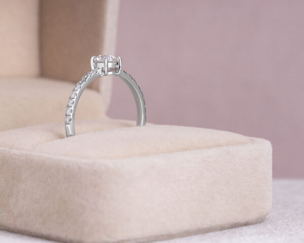 Lab Diamond 0.82 Ct F/VS1-VS2 Round Brilliant Engagement Ring 14k Solid White Gold - Image 4