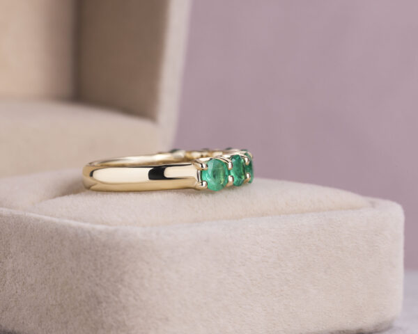 2 Carat Green Emerald Half Eternity Ring in 14k Yellow Gold Round Brilliant Cut - Image 2