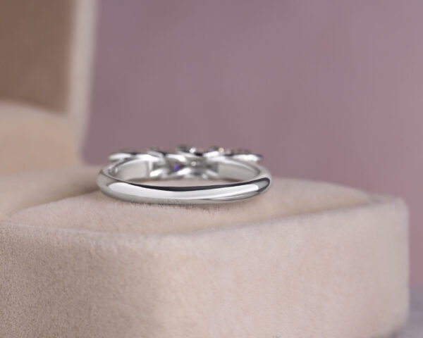 1.0 Carat Round Cut F/VS1-VS2 Lab Diamond 14k White Gold 5 Stone Ring - Image 5